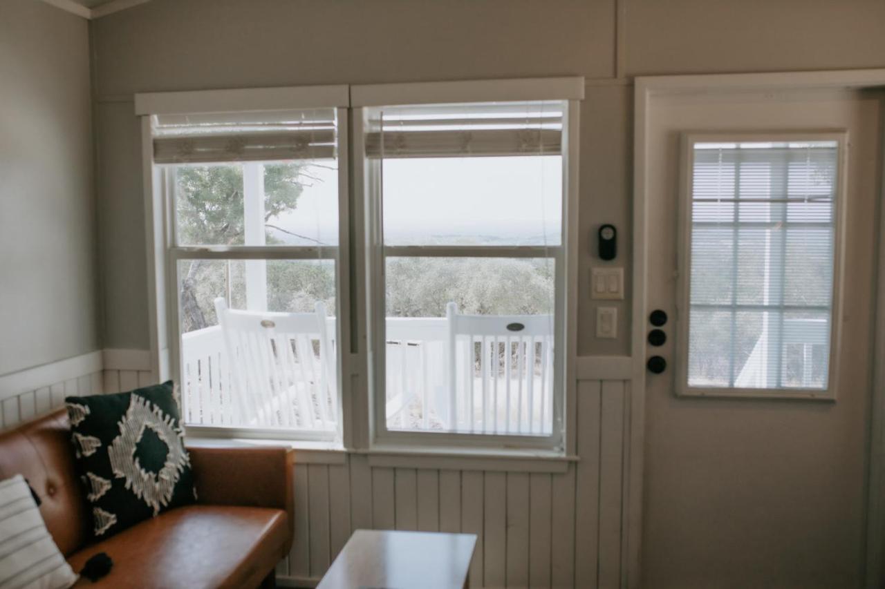 فيلا Nest - Texas Tiny House With A Big View Spring Branch المظهر الخارجي الصورة