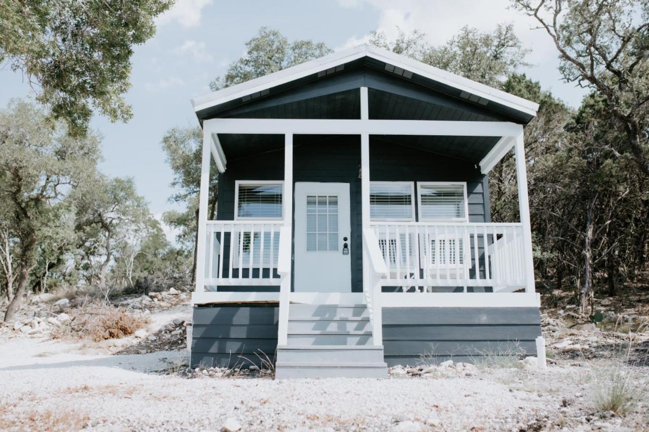 فيلا Nest - Texas Tiny House With A Big View Spring Branch المظهر الخارجي الصورة