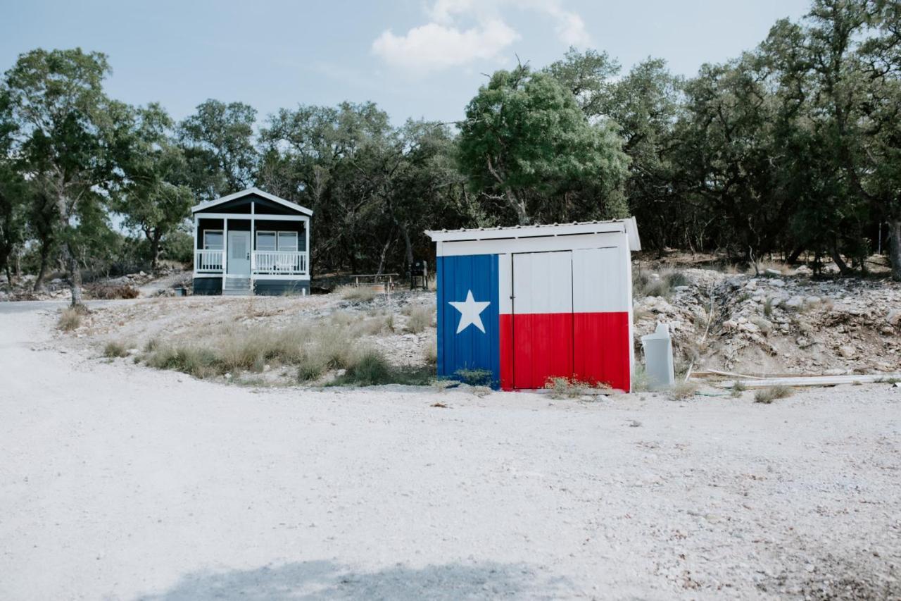 فيلا Nest - Texas Tiny House With A Big View Spring Branch المظهر الخارجي الصورة